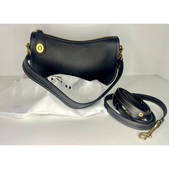 Coach black leather Swinger bag - Picture 6 of 6